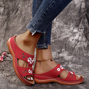 Women Slippers Embroider Flowers Leather Woman Sandals 2023 Outdoor Light Casual Wedges Slippers Slip on Summer Shoes for Women