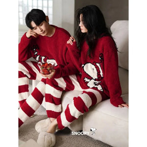 Snoopy male and female couple cute creative cartoon pattern home clothes thickened half-velvet round neck pullover pajamas set