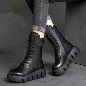 Winter Leather Women Boots Round Toe Mid-heel Ankle Boots for Women Lace Up Warm Snow Boots Retro Lady Platform Bikerboots Women