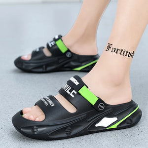 2024 New Men Outdoor Sandals Slippers Beach Comfortable Thick Sole Clogs Men Casual Shoes Garden Shoes Men Women Beach Sandals