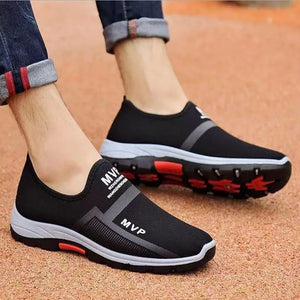 Slip on Mesh Men Shoes Lightweight Sneakers Men Fashion Casual Walking Shoes Breathable Slip on Mens Loafers Zapatillas Hombre