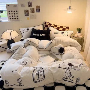 Snoopy sweet and cute cartoon pattern reactive printing thickened warm milk velvet bed sheet and quilt cover four-piece set