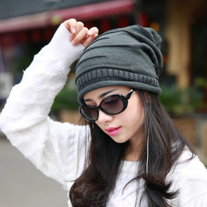 Protect Yourself From The Cold Winter With This Stylish Oversized Slouch Hat