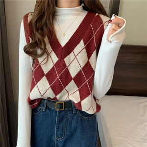 2024 Woman Sleeveless Plaid Vintage Sweater Vest Checkered Waistcoat Lady Autumn Winter  Pullover Knit  U1364