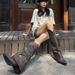 New Pointed Toe Chunky Heel Low Heel Knee Length Ladies Western Boots Folding Boots Rivet Decoration Retro Classic Women's Shoes