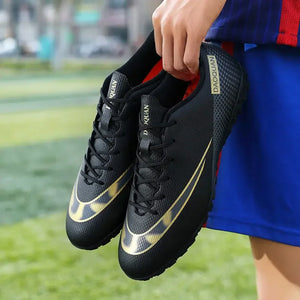 Football Boots Kids Boys Soccer Shoes Outdoor  AG/TF Ultralight Soccer Cleats Sneakers Tenis Masculino Zapatos Para Hombres