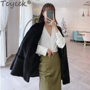 Tcyeek 2023 Winter High-end Real Fur Coat Female Natural Mink Fur Coats Elegant Warm Fur Jacket Fashion Women Clothing V-neck