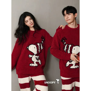 Snoopy male and female couple cute creative cartoon pattern home clothes thickened half-velvet round neck pullover pajamas set